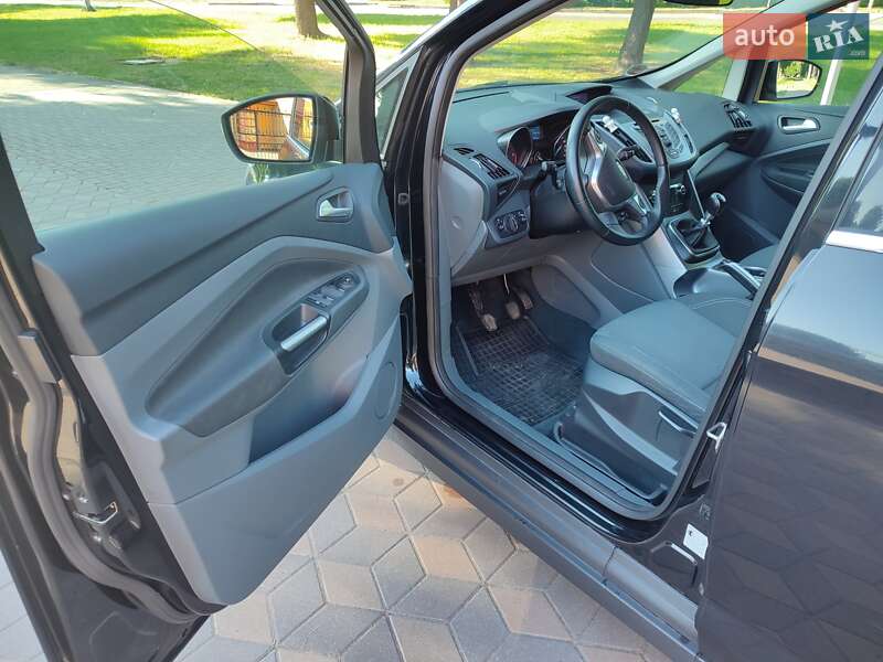 Минивэн Ford C-Max 2012 в Лубнах