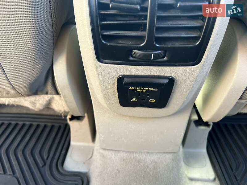 Минивэн Ford C-Max 2014 в Киеве