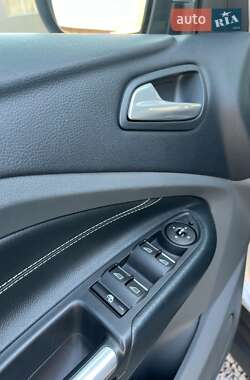 Минивэн Ford C-Max 2013 в 