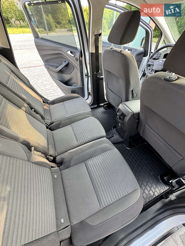 Минивэн Ford C-Max 2016 в Староконстантинове