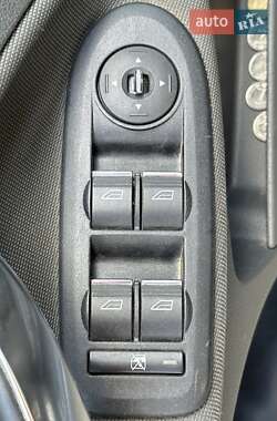 Мінівен Ford C-Max 2009 в 