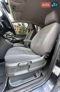 Мінівен Ford C-Max 2009 в 