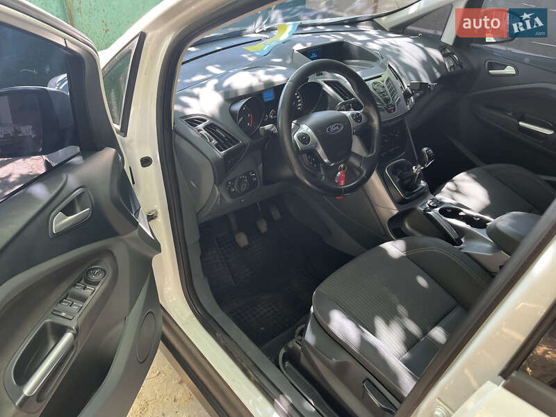 Минивэн Ford C-Max 2014 в Рени