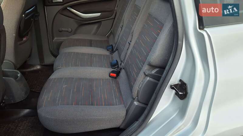 Минивэн Ford C-Max 2008 в Житомире