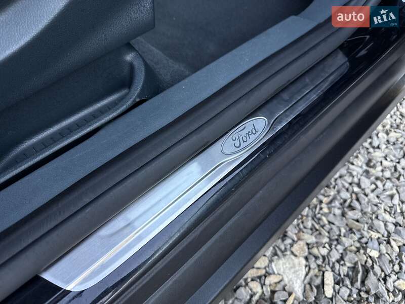 Минивэн Ford C-Max 2013 в Стрые