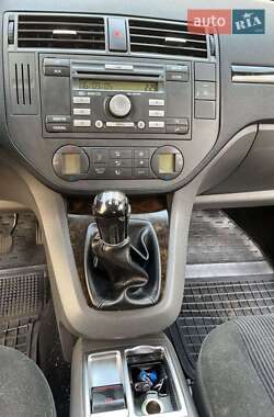 Мінівен Ford C-Max 2005 в 