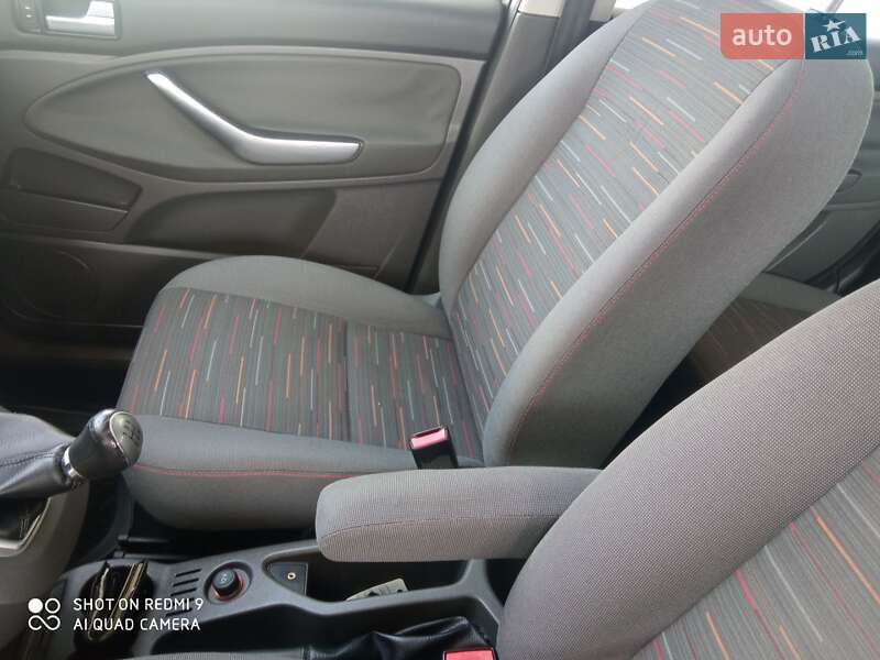 Минивэн Ford C-Max 2009 в Самборе