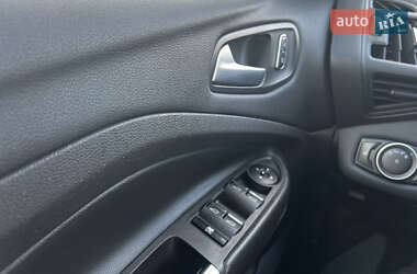 Мінівен Ford C-Max 2015 в 