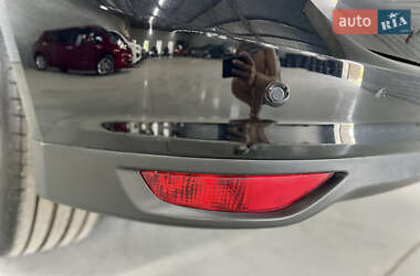 Минивэн Ford C-Max 2011 в 