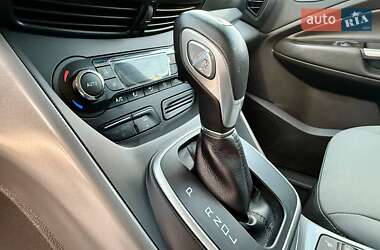 Минивэн Ford C-Max 2015 в 