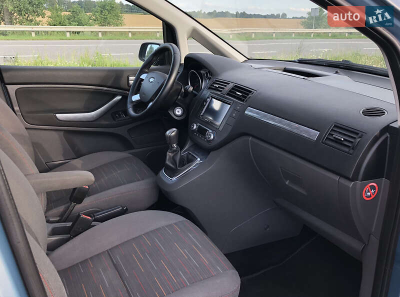 Минивэн Ford C-Max 2008 в Ромнах