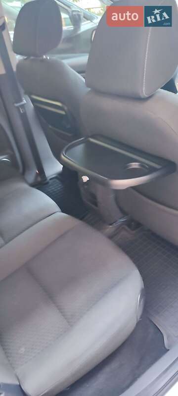 Минивэн Ford C-Max 2010 в Кривом Роге фото 16 Минивэн Ford C-Max 2010 в Кривом Роге