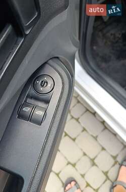 Мінівен Ford C-Max 2004 в 