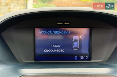 Минивэн Ford C-Max 2011 в 