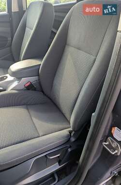 Минивэн Ford C-Max 2012 в 