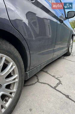 Минивэн Ford C-Max 2011 в 