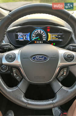 Минивэн Ford C-Max 2013 в 