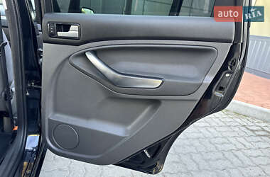 Минивэн Ford C-Max 2010 в 