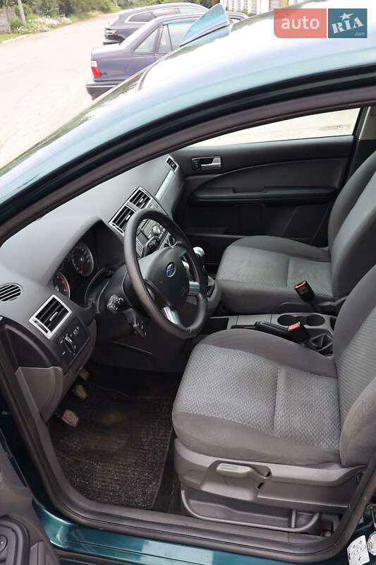 Минивэн Ford C-Max 2006 в Черняхове