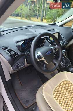 Минивэн Ford C-Max 2018 в 