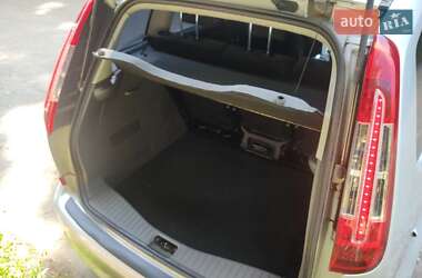 Минивэн Ford C-Max 2010 в 
