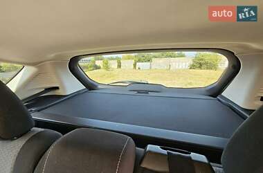 Минивэн Ford C-Max 2017 в 