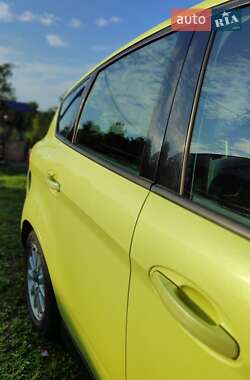 Минивэн Ford C-Max 2012 в 