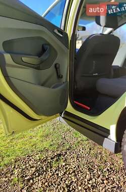 Минивэн Ford C-Max 2012 в 