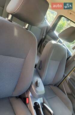 Минивэн Ford C-Max 2012 в 