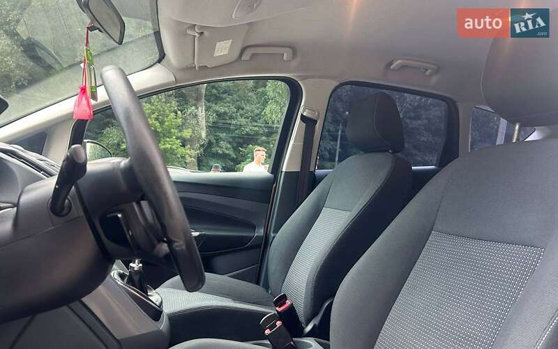 Мінівен Ford C-Max 2012 в Чернівцях
