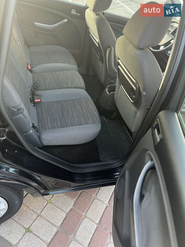 Минивэн Ford C-Max 2008 в Луцке