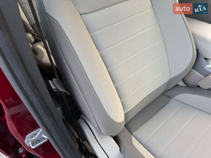 Минивэн Ford C-Max 2013 в Одессе