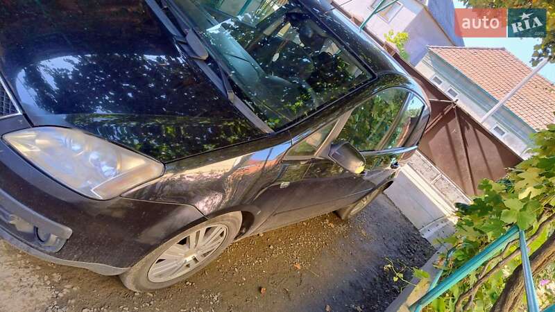Минивэн Ford C-Max 2004 в Ужгороде
