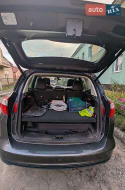 Минивэн Ford C-Max 2015 в 