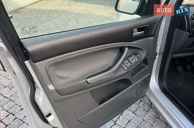 Минивэн Ford C-Max 2008 в 