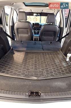 Минивэн Ford C-Max 2016 в 