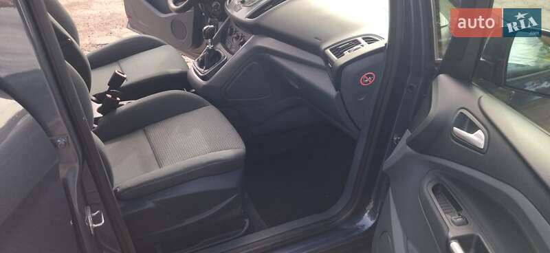 Минивэн Ford C-Max 2012 в Остроге