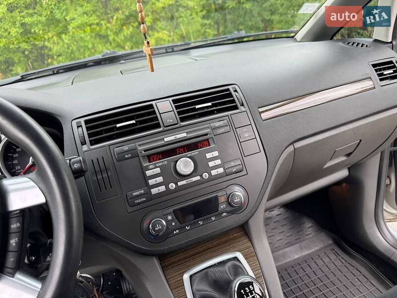 Мінівен Ford C-Max 2010 в Дрогобичі