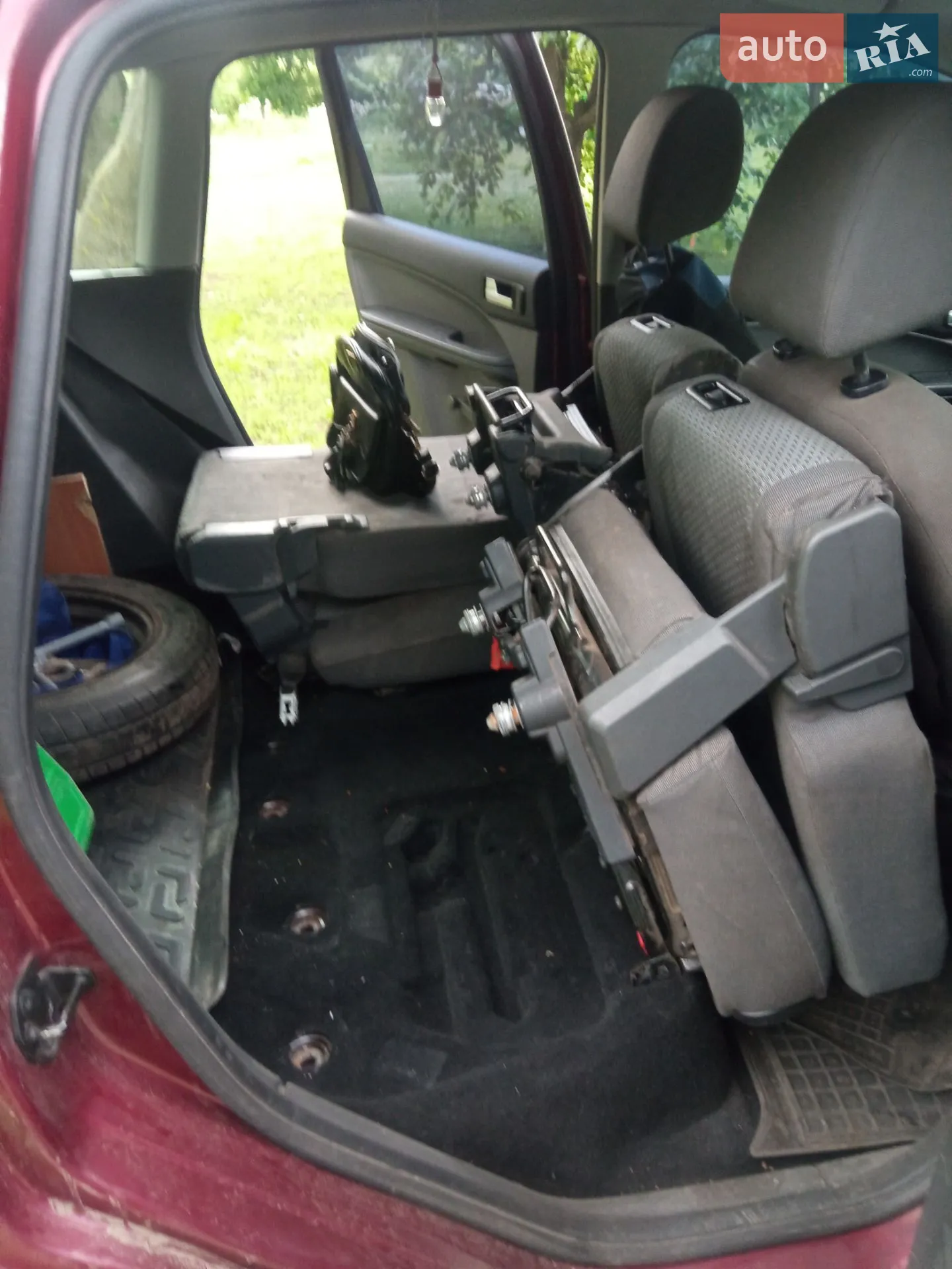 Ford Focus C-Max 2004 VIN WF0MXXGCDM4L82061 фото оголошення 4 з 20