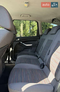 Мінівен Ford C-Max 2010 в 