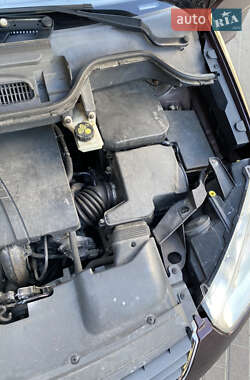 Минивэн Ford C-Max 2009 в 