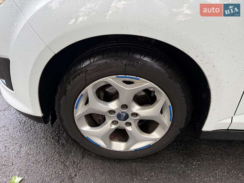 Минивэн Ford C-Max 2012 в Киеве фото 9 Минивэн Ford C-Max 2012 в Киеве