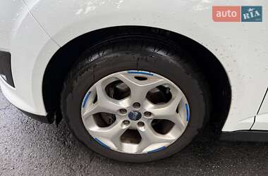 Мінівен Ford C-Max 2012 в 