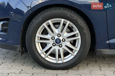 Минивэн Ford C-Max 2013 в 