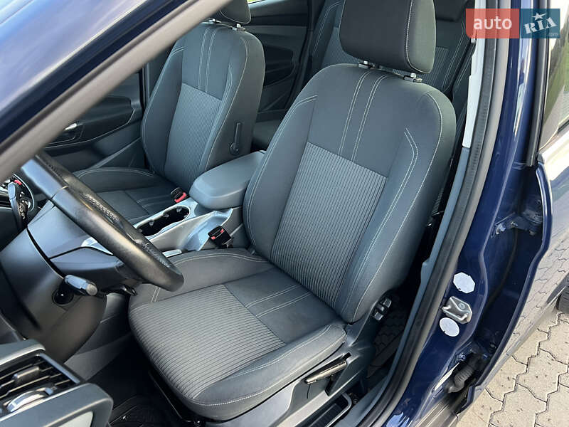 Минивэн Ford C-Max 2013 в Сваляве