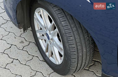 Минивэн Ford C-Max 2013 в 