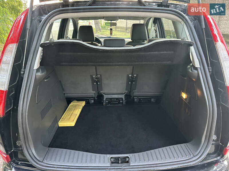 Минивэн Ford C-Max 2005 в Виннице