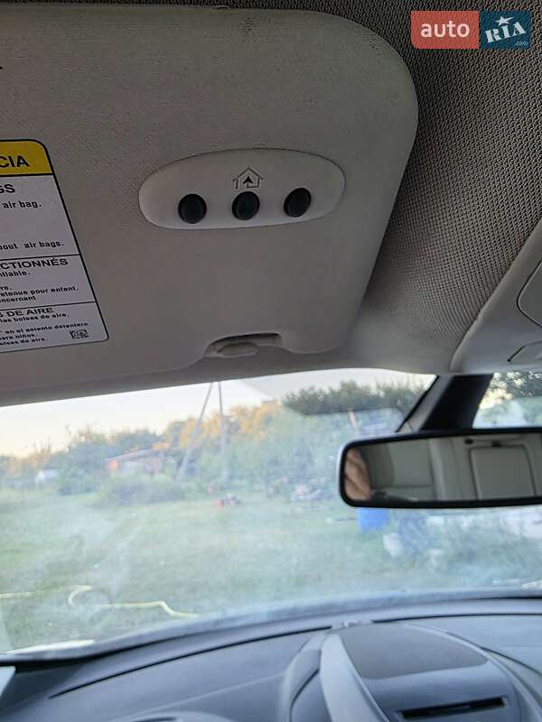 Мінівен Ford C-Max 2015 в Княжичах