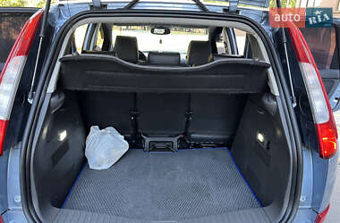 Мінівен Ford C-Max 2005 в 