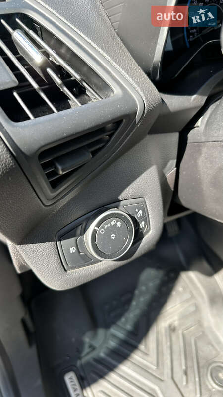 Минивэн Ford C-Max 2015 в Киеве